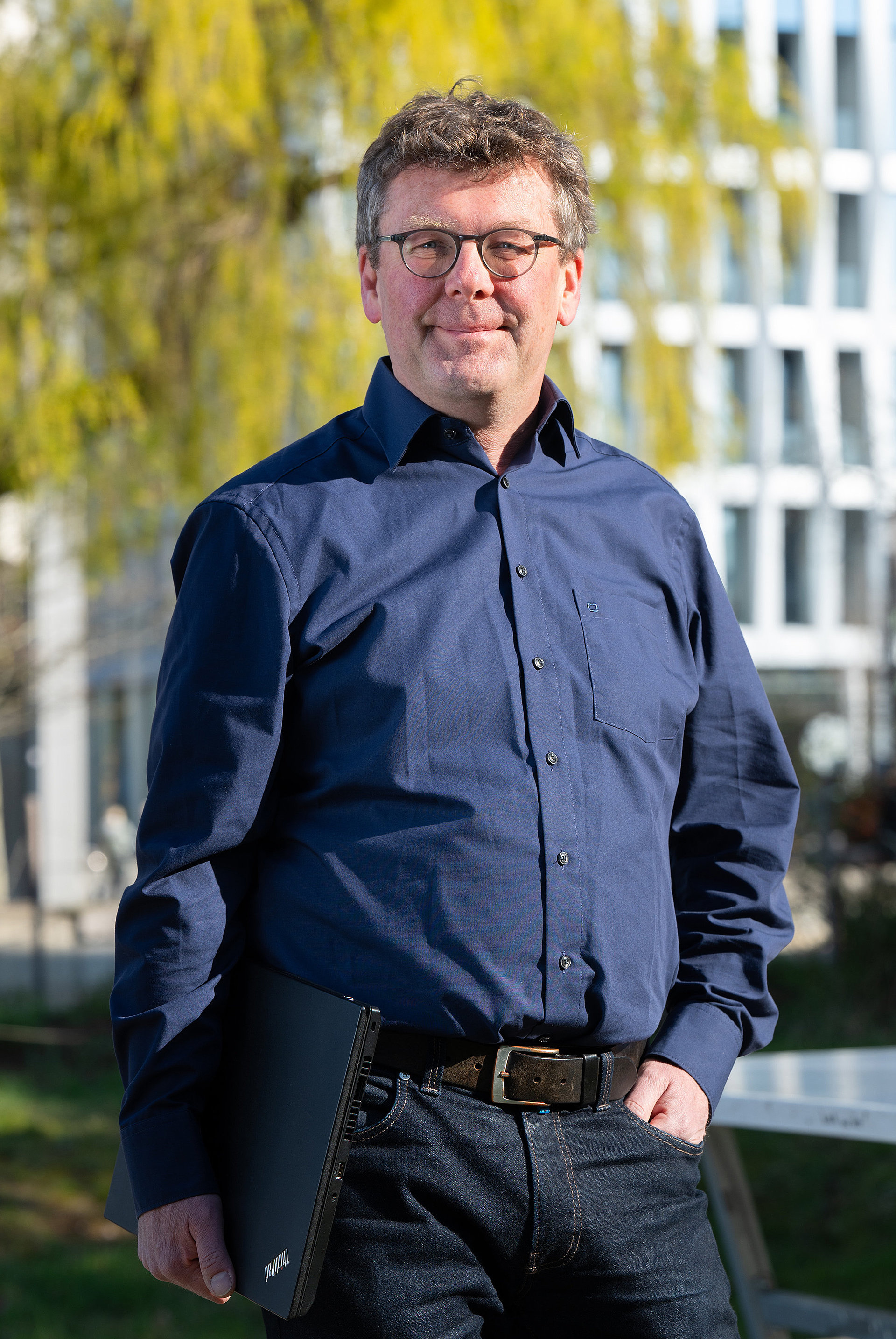 Foto zeigt Prof. Dr.-Ing. Sven Linow.