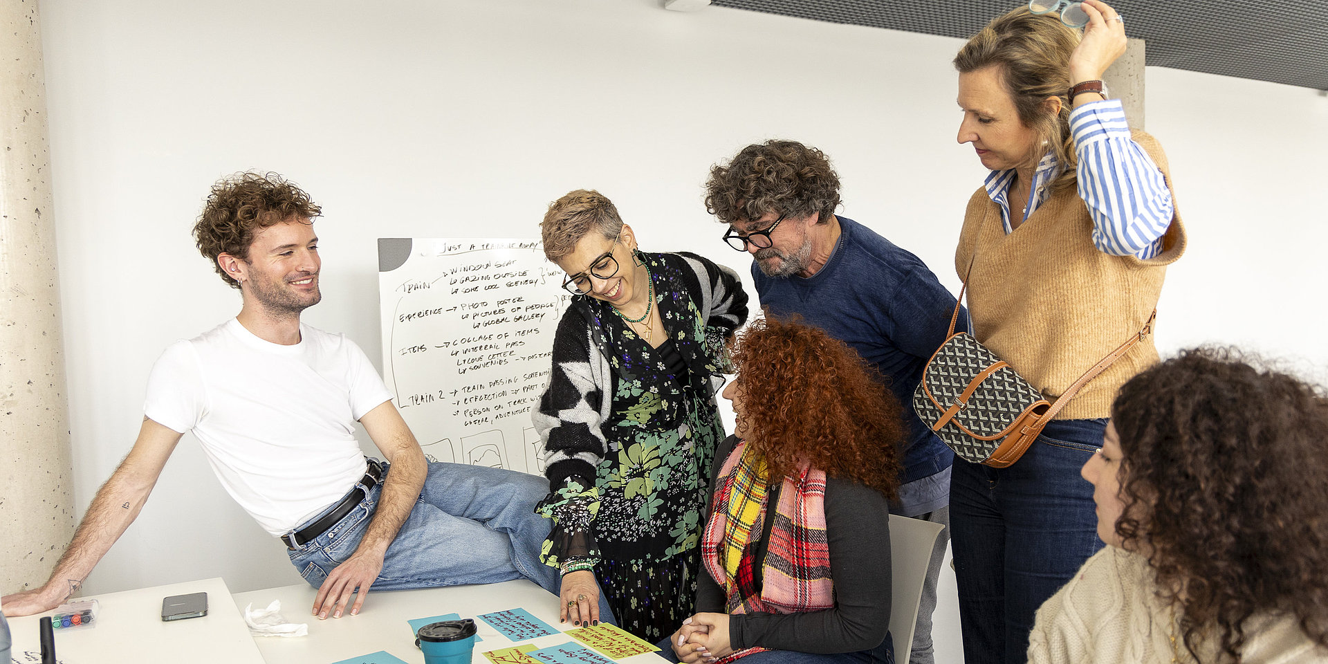  Kreative Gruppenarbeit im Studierendenhaus der h_da.