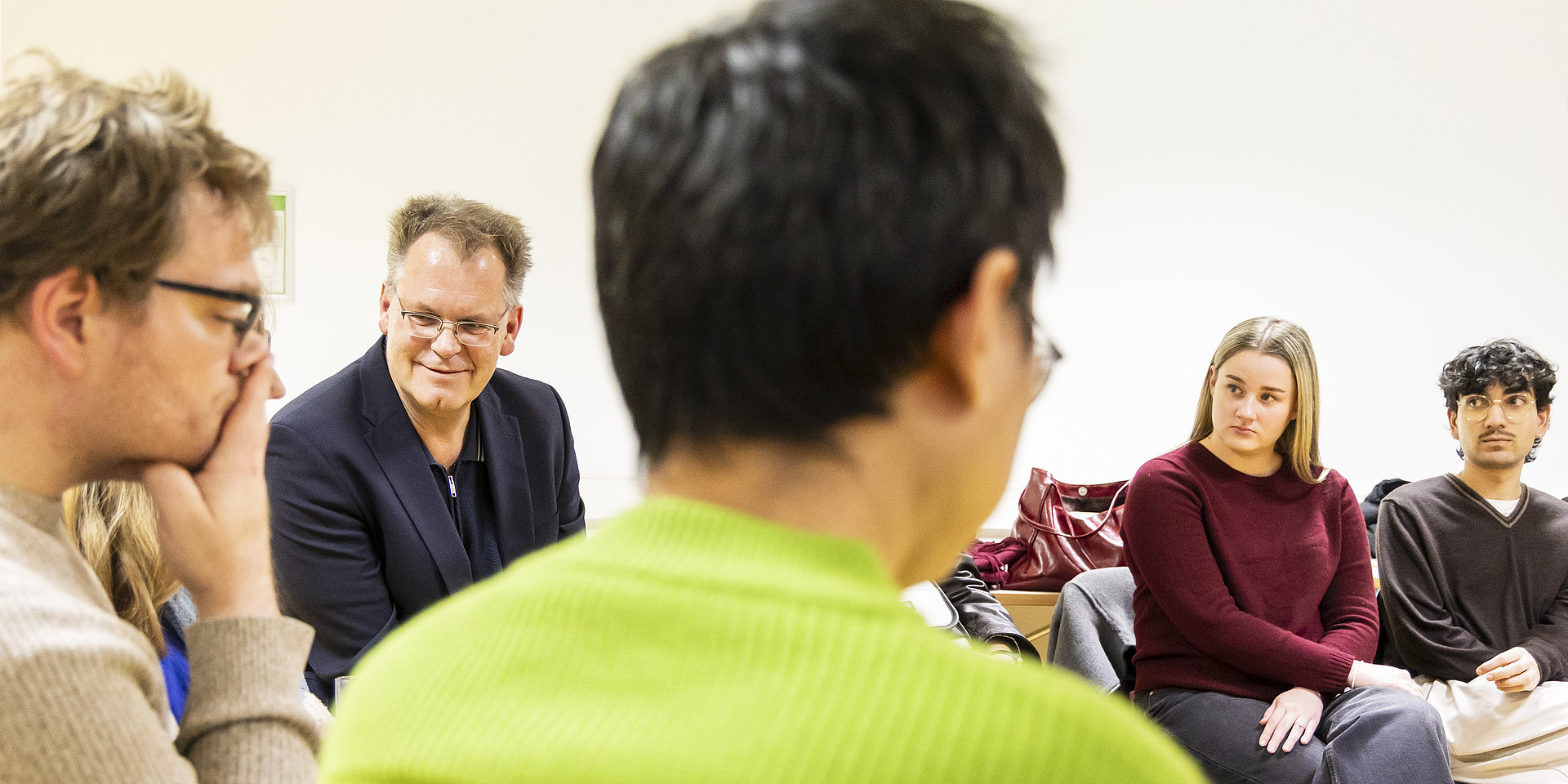 Diskussionsrunde mit Professor Stork.