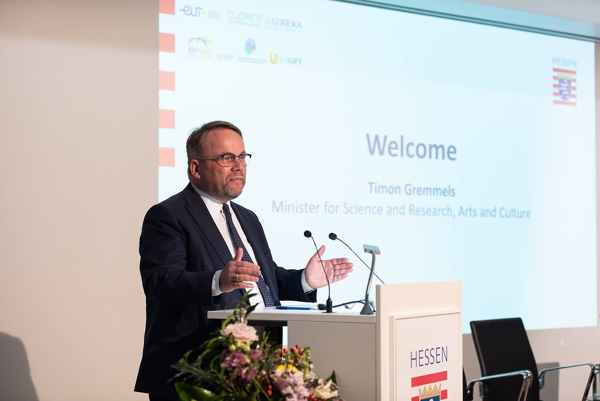 Hessens Wissenschaftsminister Timon Gremmels am Rednerpult